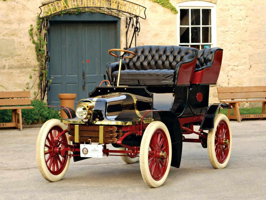  Stearns Rear Entrance Tonneau 1902 года  (фото 1 из 3)